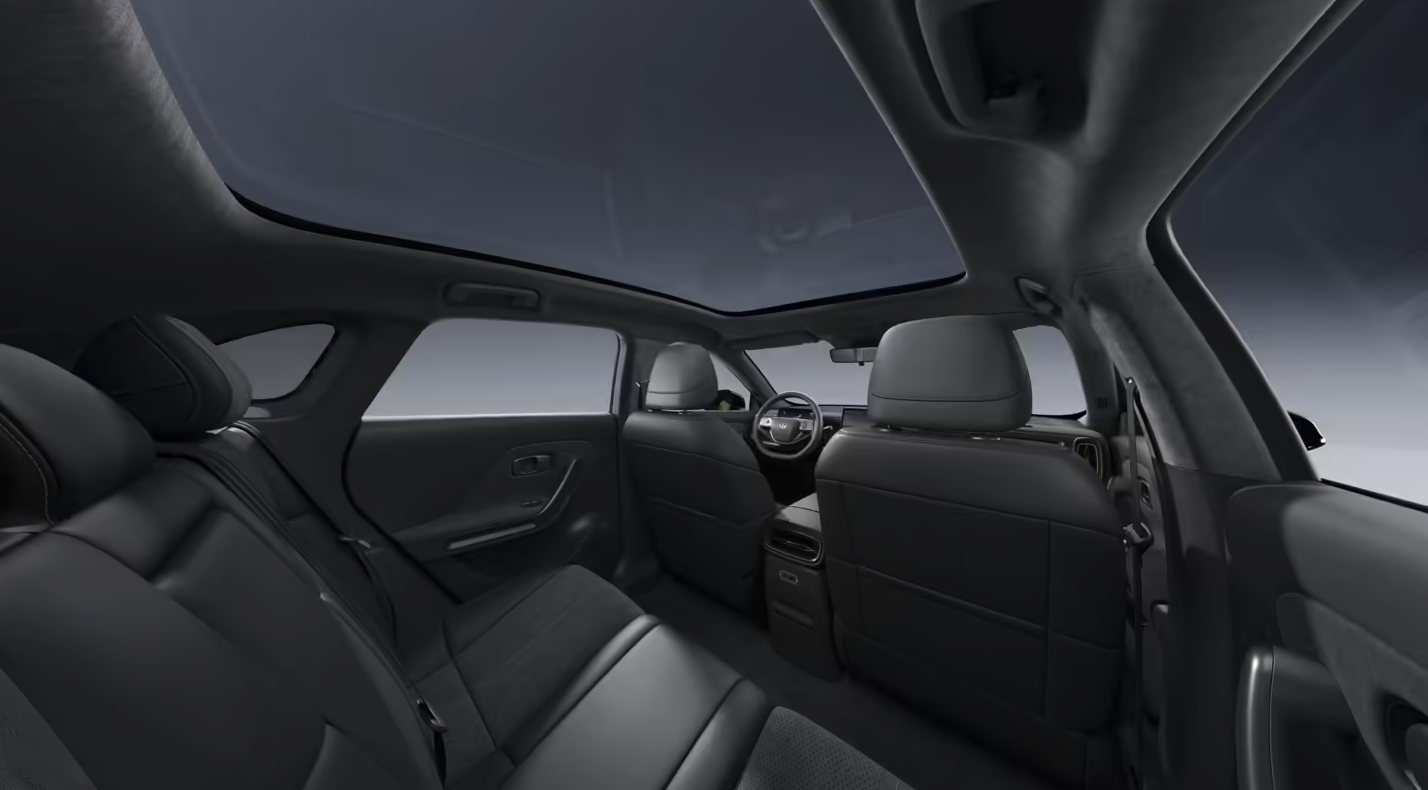 零跑Lafa 5官宣11月7日预售 纯电运动轿跑补齐年轻化市场版图